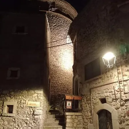 La Casetta Di Anna * Villalago